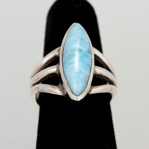 Larimar and Sterling Silver Ring     (L 1)